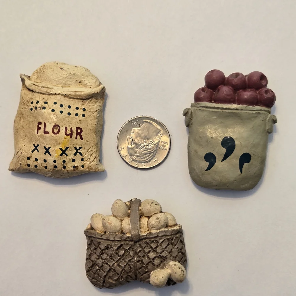 Vintage, Set of three magnets. Country style.